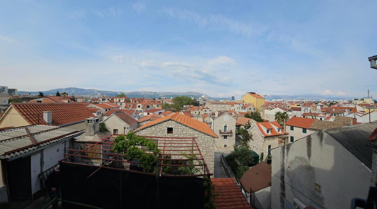Modern Cozy Apartment Bonnie In Center Of Split. Exterior foto